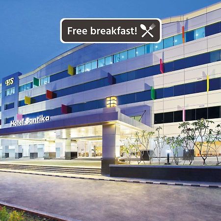 Hotel Santika Kelapa Gading Jakarta Buitenkant foto